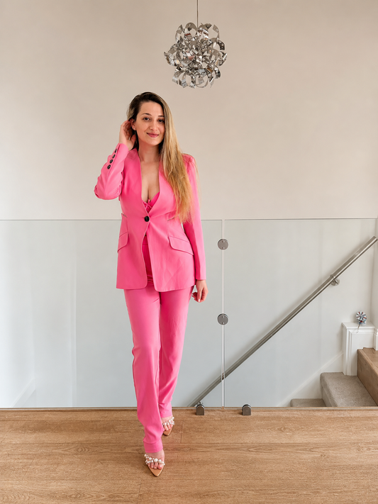 Elegant Pink Suit Set – Blazer & Trousers